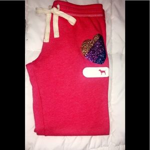 Bundle of 2 sweatpants. Pink & Ed Hardy